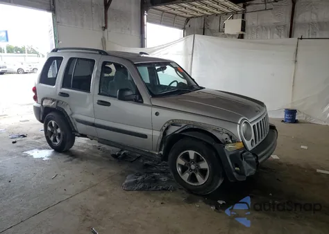 2006 Jeep Liberty Sport from USA, damaged, VIN 1J4GL48K16W171729